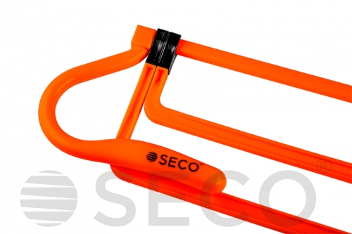 Folding orange SECO® barrier for running
